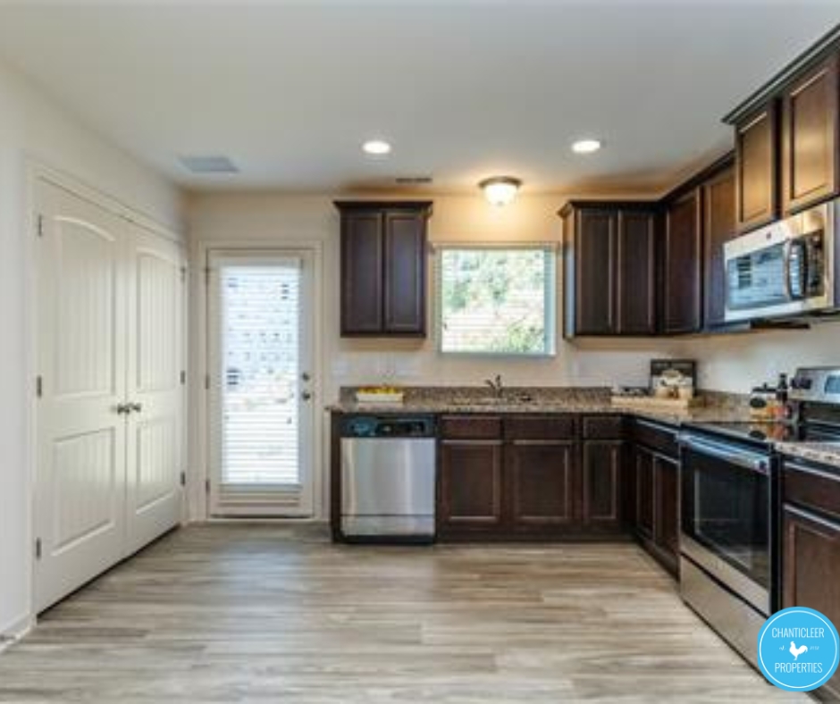 884 Saratoga Drive photo 9