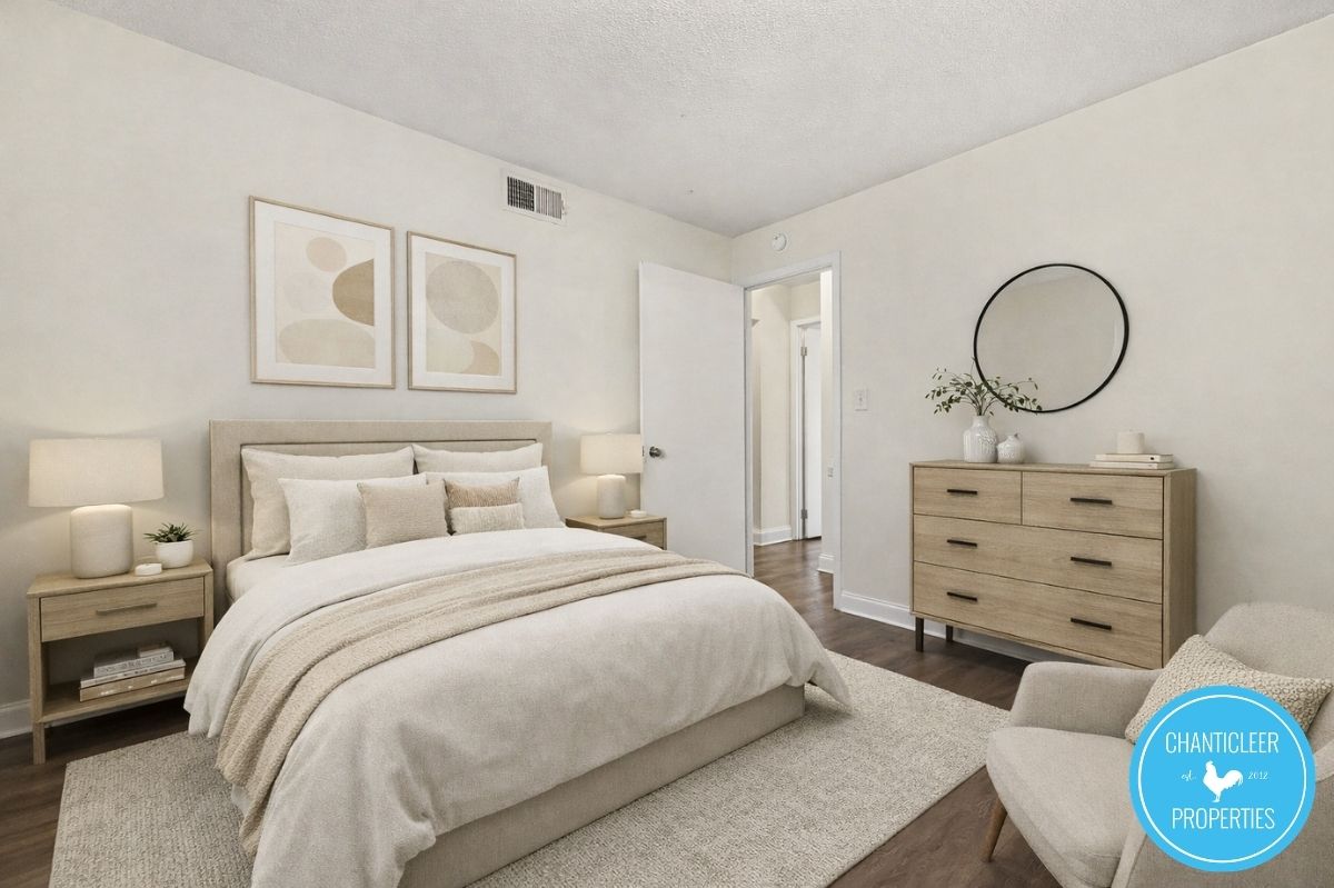 115 Florence St — Unit 1 photo 6