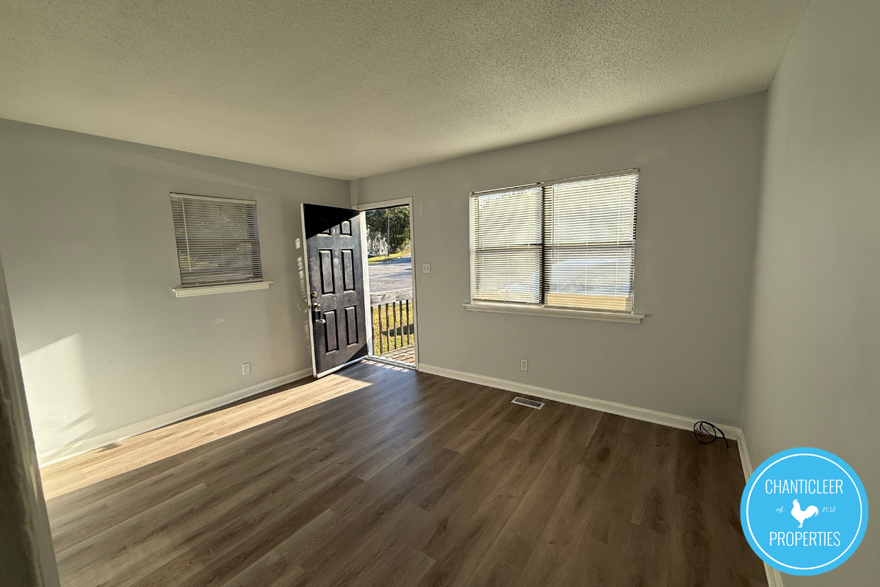 1502 Chapel Hill Road — Unit B photo 4