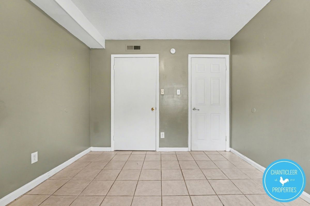 1504 Autumn Drive — Unit A photo 18