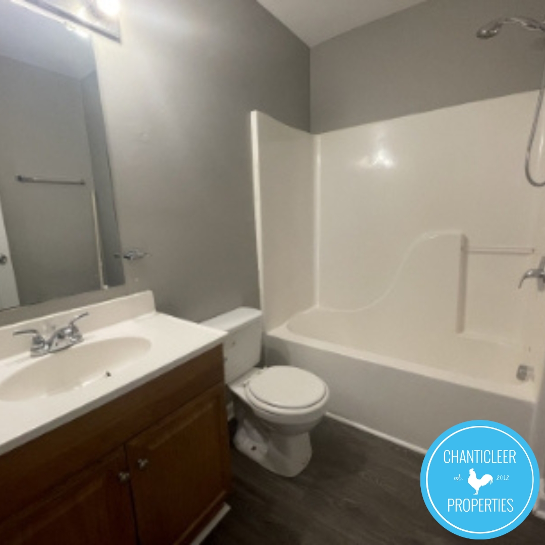 912 Dayton Street photo 11