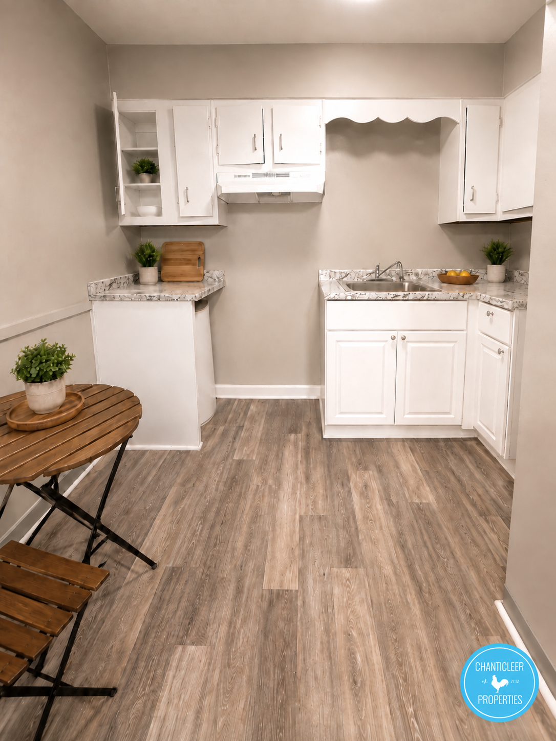 1111 West Academy Street — Unit 1 photo 3