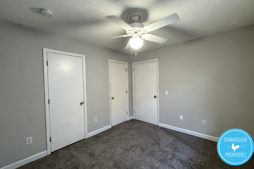 303 Smith Level Road photo 17