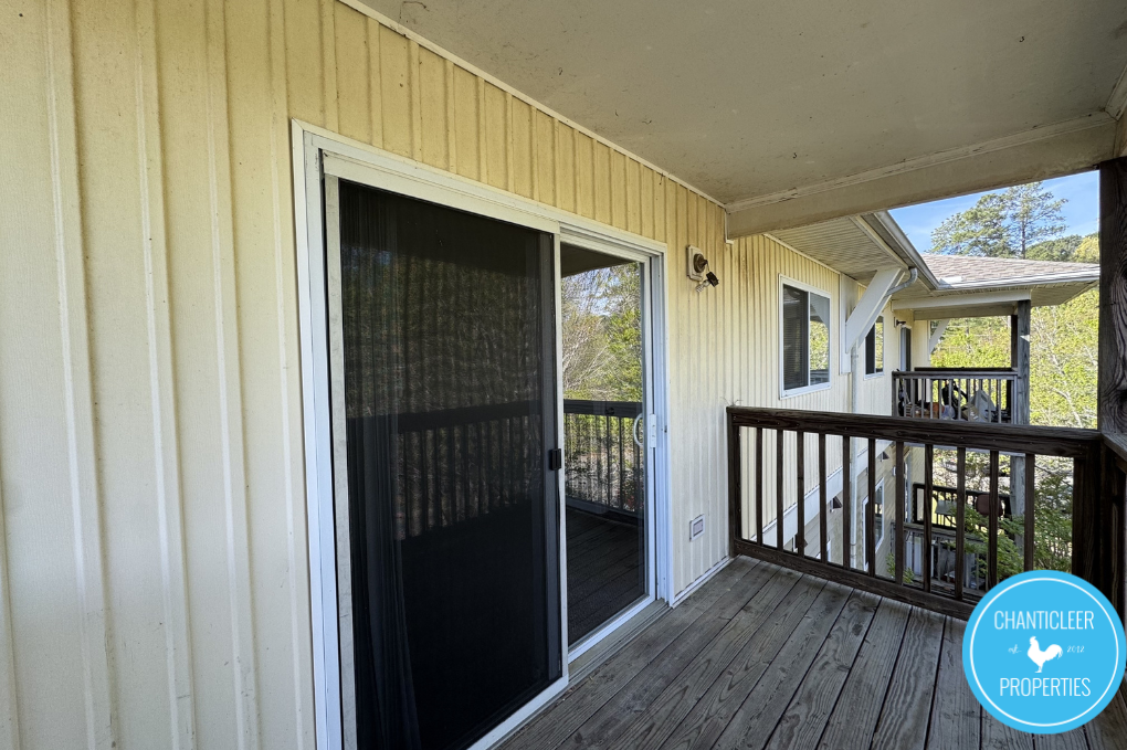 303 Smith Level Road photo 24